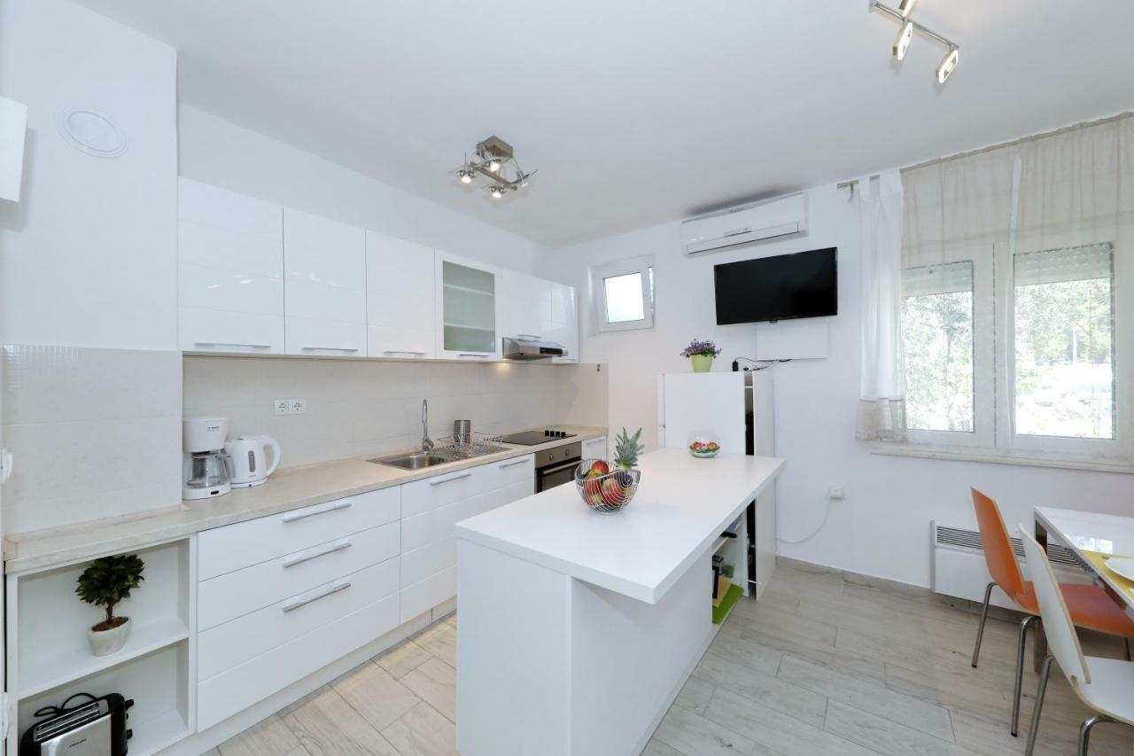 Apriori Apartments - Free Parking Zadar Eksteriør bilde